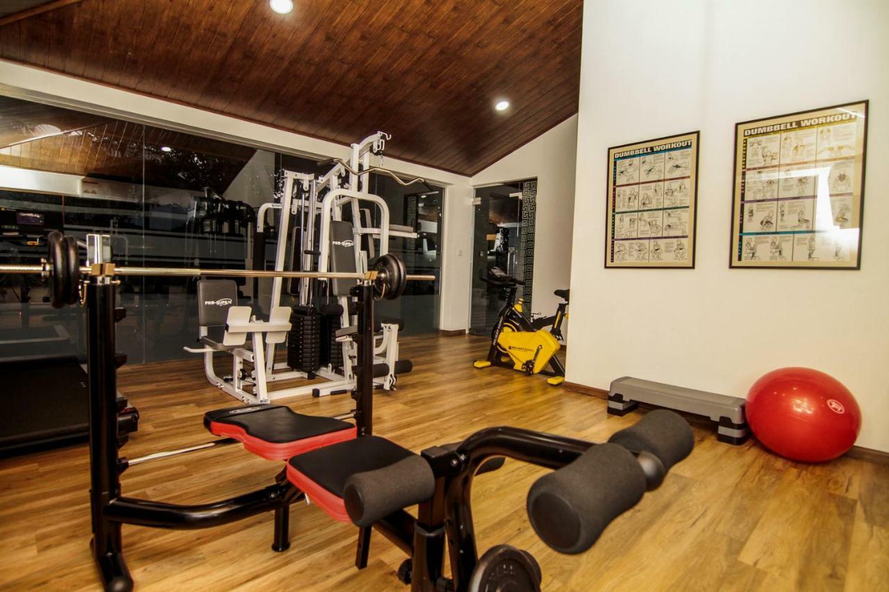 Clove Transit Hotel Kotugoda Екстер'єр фото