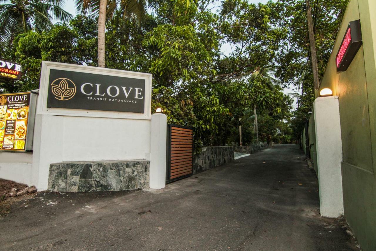 Clove Transit Hotel Kotugoda Екстер'єр фото